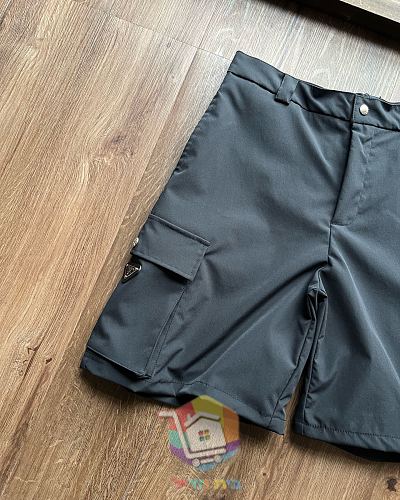 PRADA Cargo-Shorts aus Nylon 3