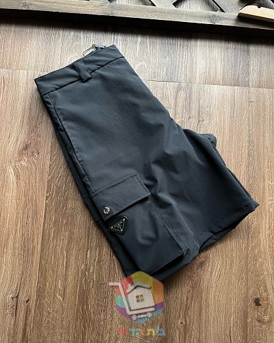 PRADA Cargo-Shorts aus Nylon 8