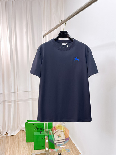 T-Shirt Burberry mit blauem Logo, zwei Farben 9
