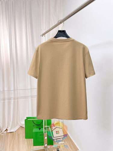 T-Shirt Burberry mit blauem Logo, zwei Farben 17