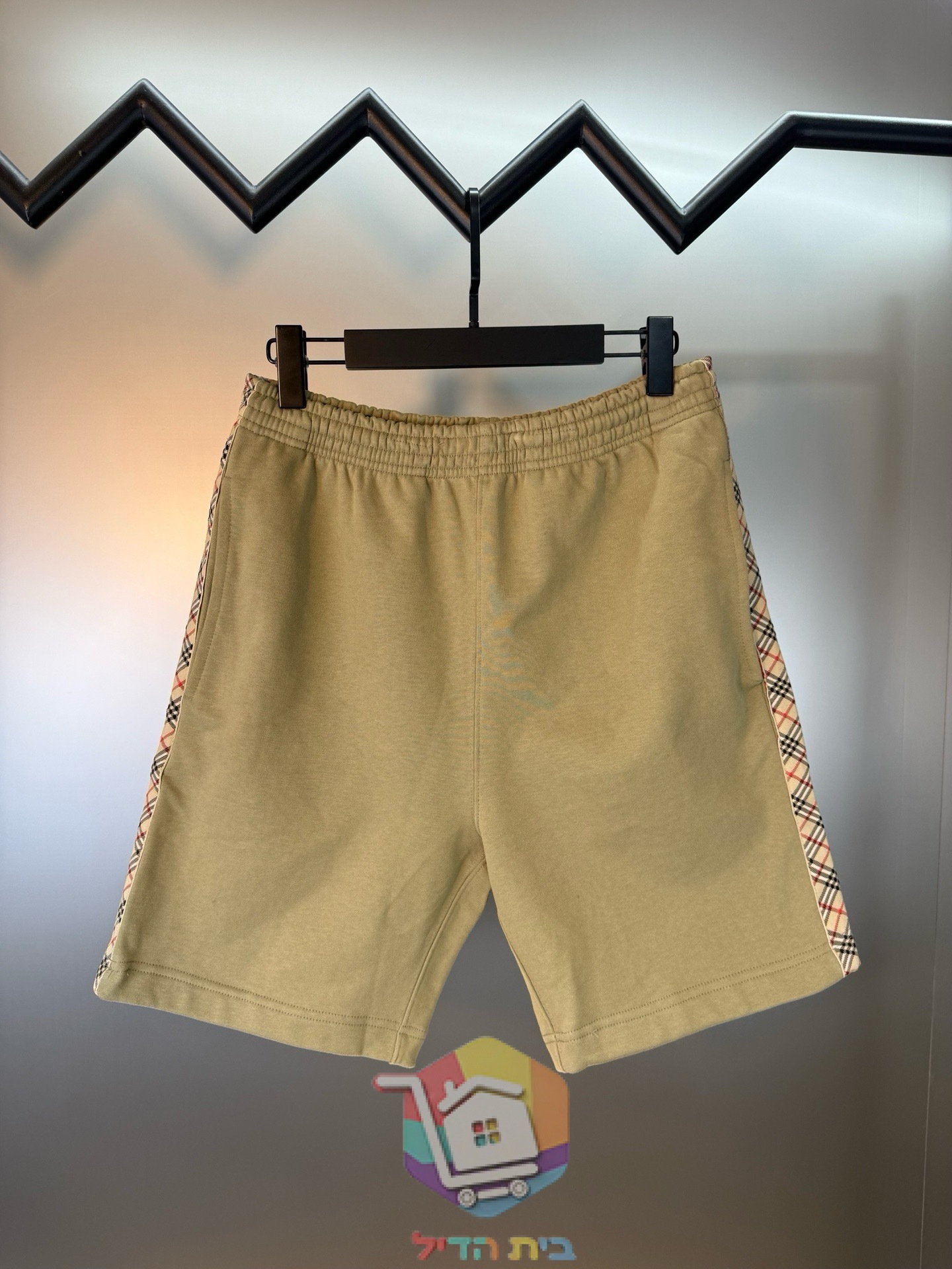 Burberry Shorts mit Check-Seitentasche