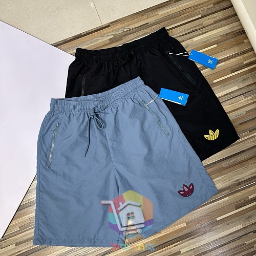 Shorts adidas aus Nylon 2