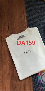 Die Farbe mit dem Code DA159