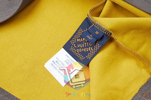T-Shirt Louis Vuitton mit Monogramm 11