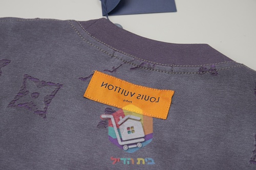 T-Shirt Louis Vuitton mit Monogramm 26