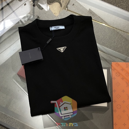 PRADA T-Shirt mit Dreieck-Logo 8