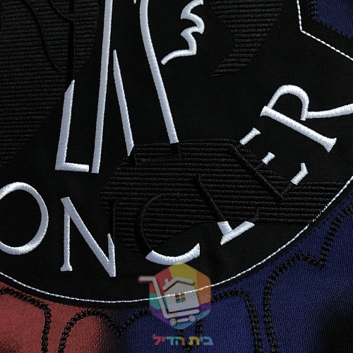 MONCLER T-Shirt mit gesticktem Logo 5