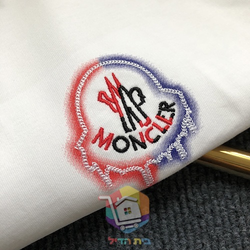 MONCLER T-Shirt mit gesticktem Logo 17