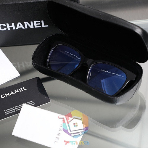 Chanel Brille mit eckiger Fassung 4