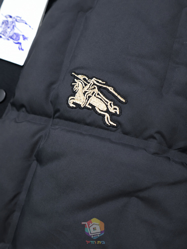 מעיל פוך Burberry עם צווארון סרוג וכפתורי לחיצה, שחור, בז' או חום, תמונה 4