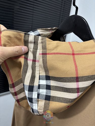 קפוצ'ון Burberry עם בטנת משבצות בקפוצ'ון, שחור, לבן או קאמל, תמונה 8