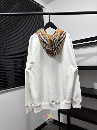 קפוצ'ון Burberry עם בטנת משבצות בקפוצ'ון, שחור, לבן או קאמל, תמונה 18