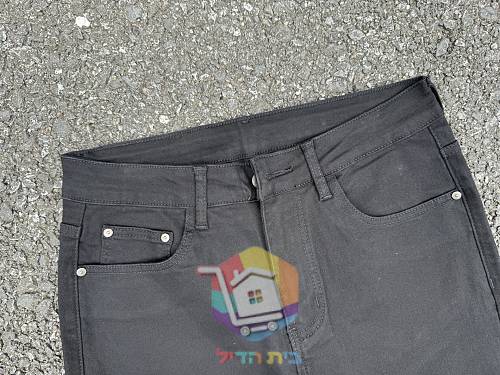 Jeans Burberry mit geradem Bein in Schwarz 7