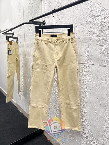 Denim-Set Louis Vuitton in Blassgelb, Jacke und Cargohose 18