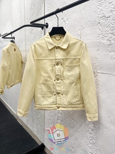 Denim-Set Louis Vuitton in Blassgelb, Jacke und Cargohose 32