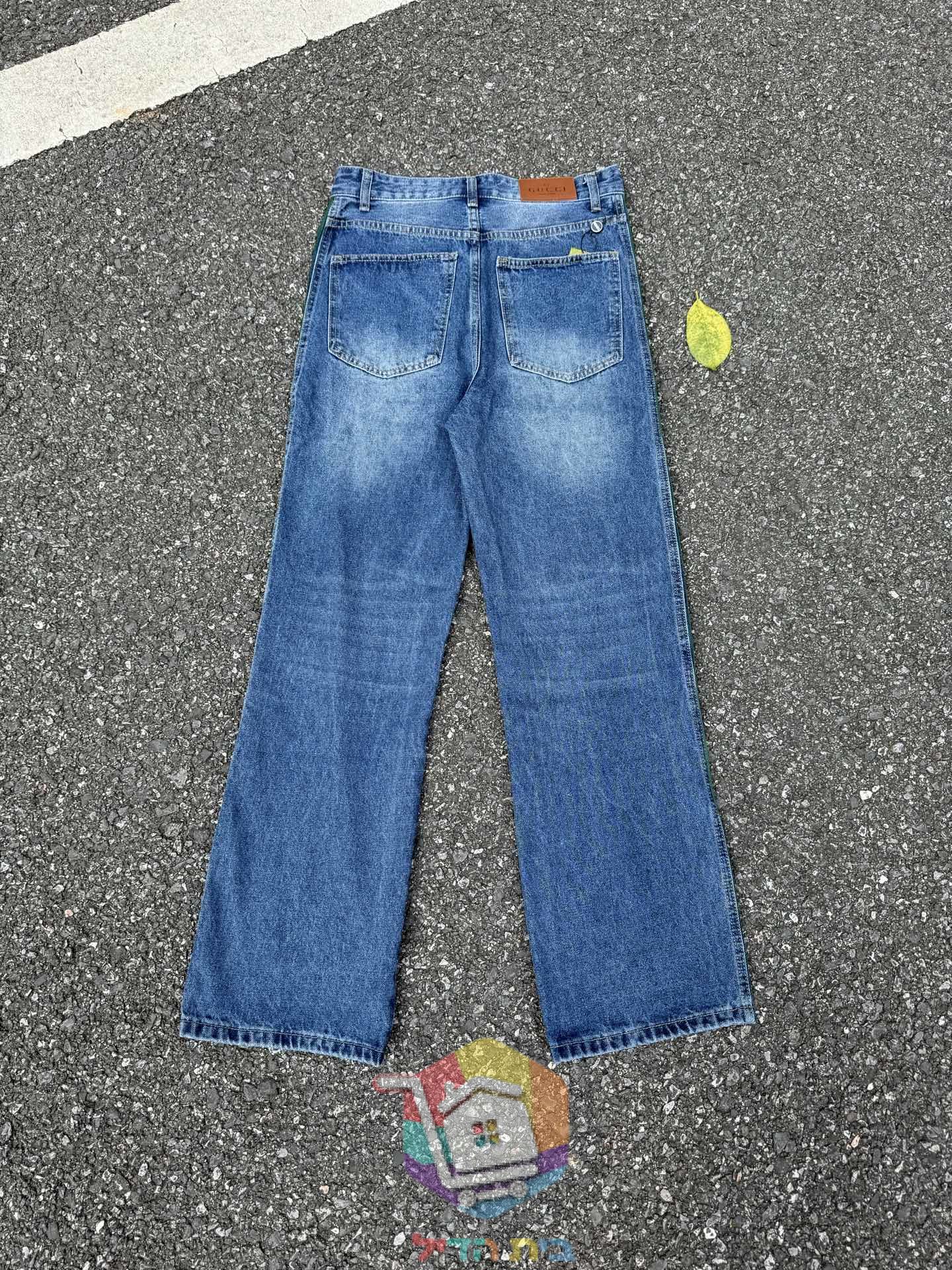 Jeans Gucci mit Seitenstreifen in zwei Farben