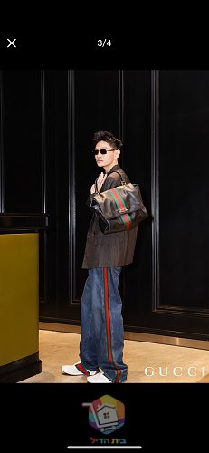 Jeans Gucci mit Seitenstreifen in zwei Farben 2