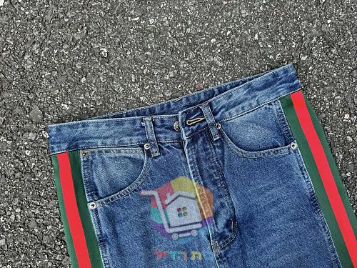 Jeans Gucci mit Seitenstreifen in zwei Farben 14