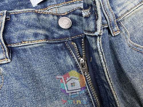 Straight-Jeans Balenciaga in gewaschener Optik 4