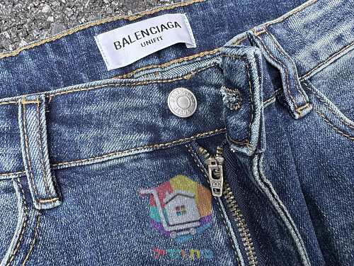 Straight-Jeans Balenciaga in gewaschener Optik 16