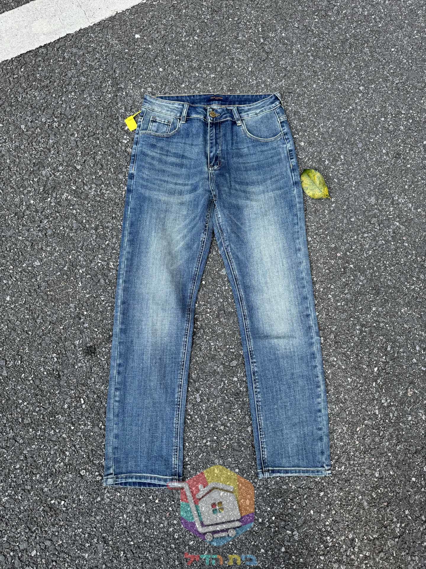 Straight-Jeans Louis Vuitton in gewaschener Optik