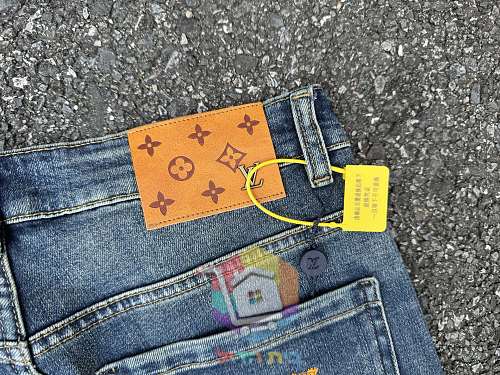 Straight-Jeans Louis Vuitton in gewaschener Optik 2