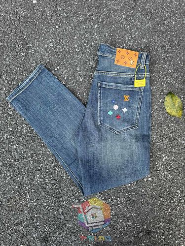 Straight-Jeans Louis Vuitton in gewaschener Optik 13