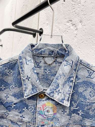 Denim-Set Louis Vuitton in Monogram, Jacke und Hose 9