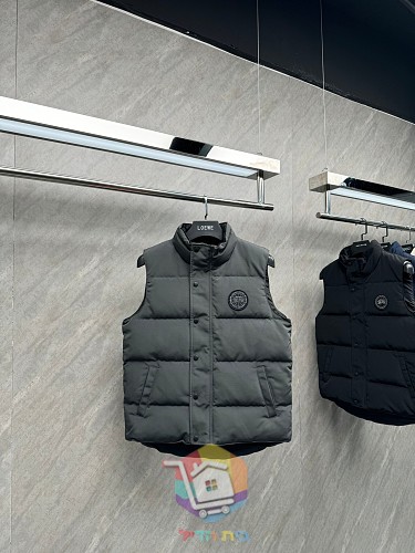 וסט פוך Canada Goose, שמנת, שחור 9