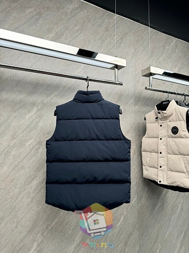 וסט פוך Canada Goose, שמנת, שחור 17