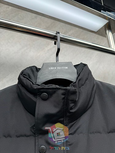 וסט פוך Canada Goose, שמנת, שחור 25