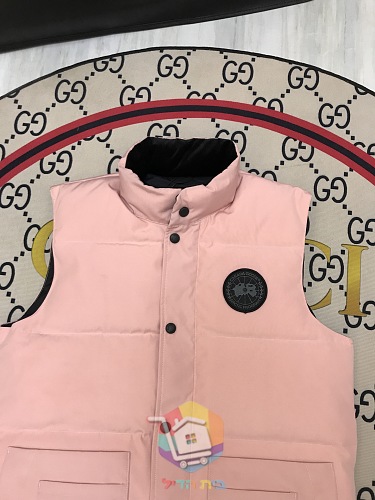 וסט פוך Canada Goose Freestyle בתשעה גוונים 25