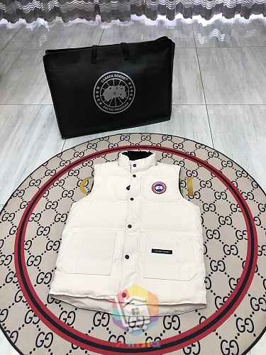 וסט פוך Canada Goose Freestyle בתשעה גוונים, תמונה 71