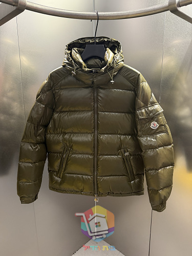 ז'קט פוך Moncler Maya מבריק בתשעה גוונים 16