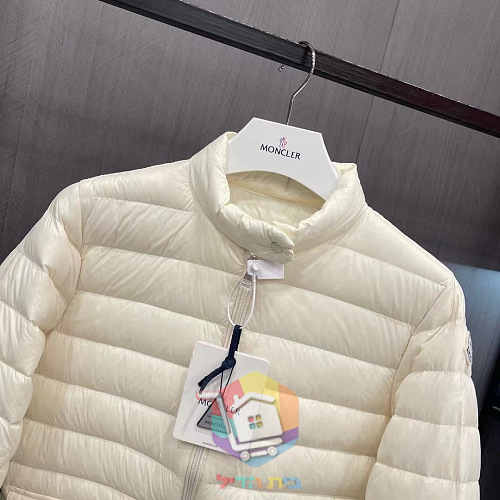 מעיל פוך קצר Moncler Lans לנשים, שחור, שמנת, ורוד 16