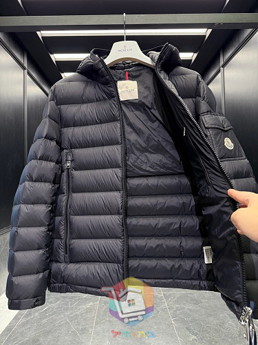 ז'קט פוך Moncler Galion עם קפוצ'ון בשני גוונים 2
