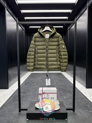 ז'קט פוך Moncler Galion עם קפוצ'ון בשני גוונים 16