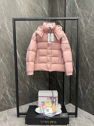 ז'קט פוך Moncler Maya 70 עם קפוצ'ון בשלושה גוונים 8