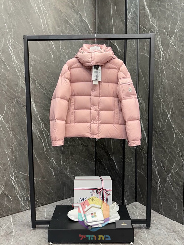 ז'קט פוך Moncler Maya 70 עם קפוצ'ון בשלושה גוונים 9