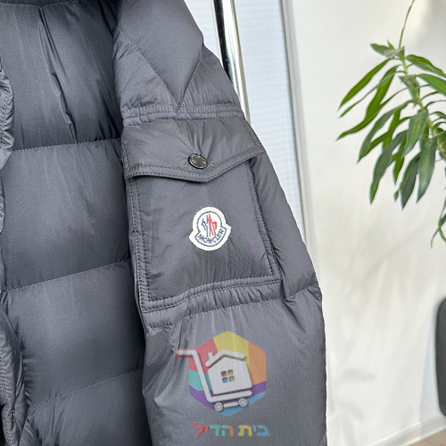 ז'קט פוך Moncler Maya 70 עם קפוצ'ון בשלושה גוונים 20