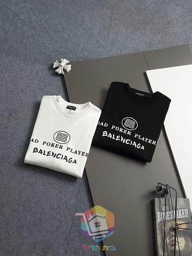 Felpa Balenciaga con stampa poker, nero o bianco 24