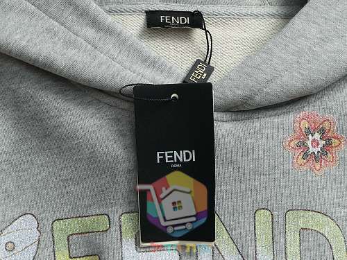 קפוצ'ון Fendi עם הדפס פרחוני שחור, לבן, אפור 28