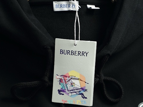 קפוצ'ון Burberry שחור, שמנת 4