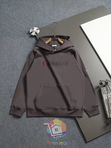 קפוצ'ון Moncler שחור, לבן, חום 36