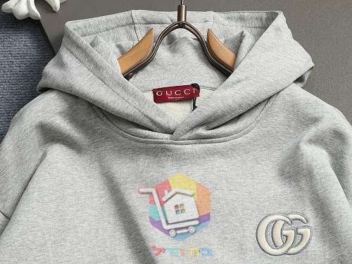 קפוצ'ון Gucci עם לוגו GG שחור, שמנת, אפור 35