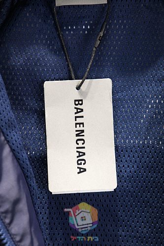 ג'קט Balenciaga עם מספר 10 כחול, שחור 11