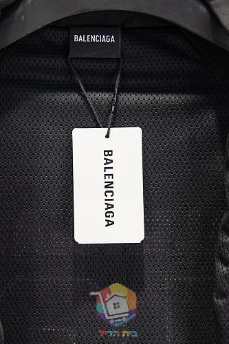 ג'קט Balenciaga x NBA שחור, אדום, לבן 1