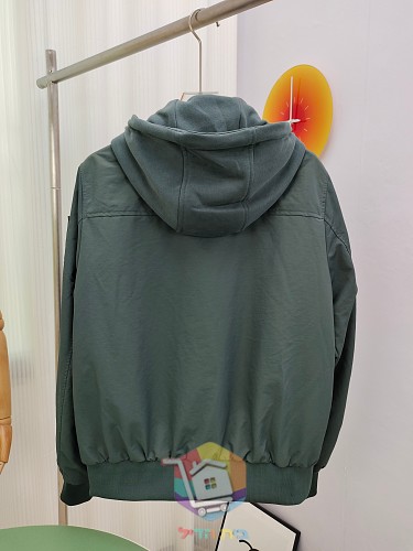 ג'קט בומבר Moose Knuckles עם ברדס, ירוק, שחור 23