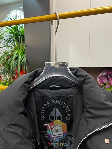 מעיל פוך Moose Knuckles, שחור 1