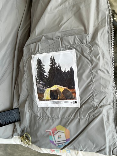 Piumino The North Face '92 Low-Fi Hi-Tek Nuptse, cinque colorazioni 12